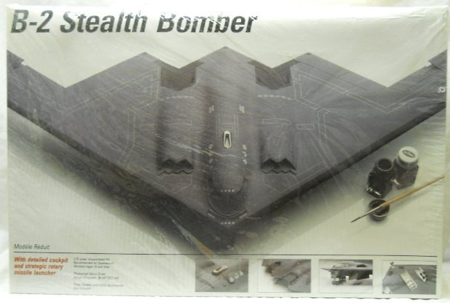 Testors 1/72 B-2 Stealth Bomber, 571 plastic model kit